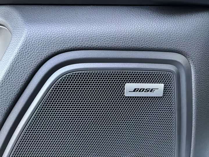 Фото 9 - Porsche Macan