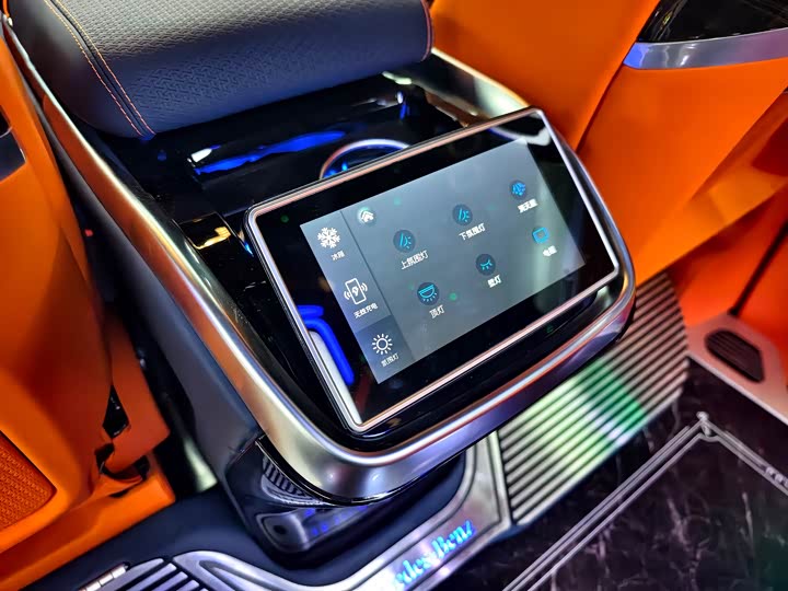 Фото 19 - Mercedes-Benz Vito