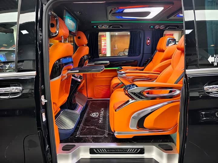 Фото 25 - Mercedes-Benz Vito