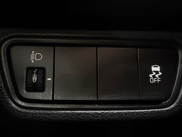 Фото 11 - Kia K3