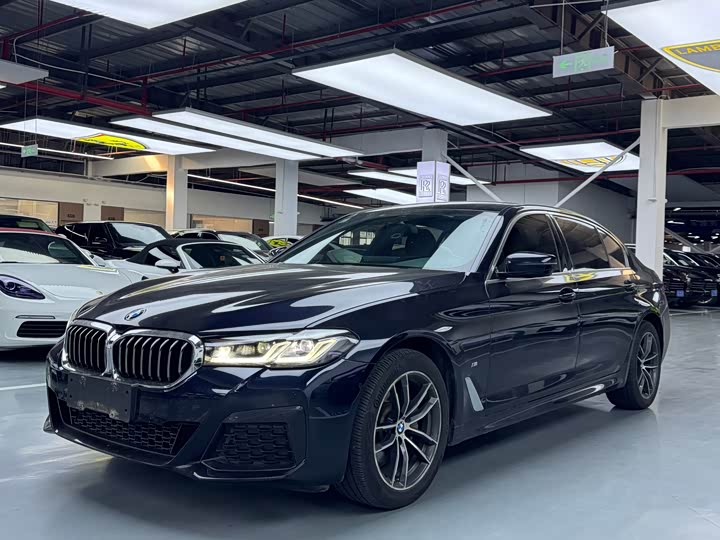 Фото 1 - BMW 5 Series