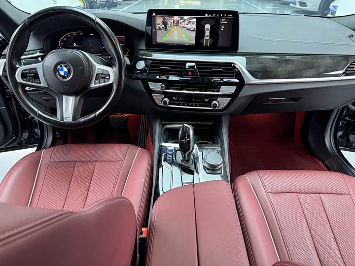 Фото 10 - BMW 5 Series