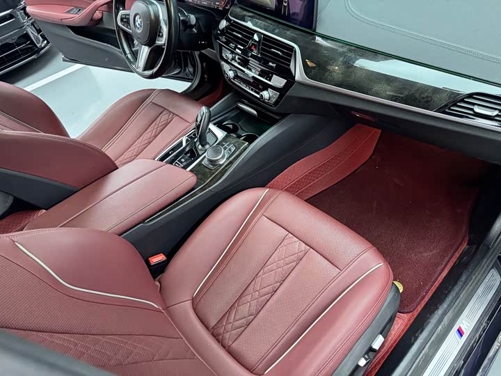 Фото 12 - BMW 5 Series