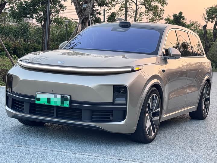 Фото 1 - LiXiang L9