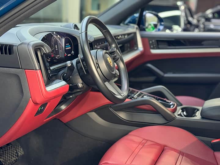 Фото 22 - Porsche Cayenne