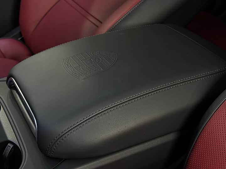 Фото 26 - Porsche Cayenne