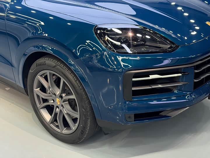 Фото 32 - Porsche Cayenne