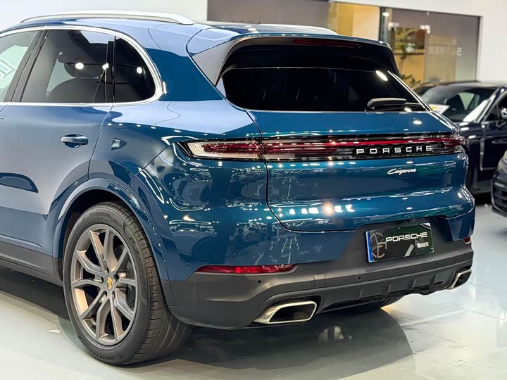 Фото 33 - Porsche Cayenne