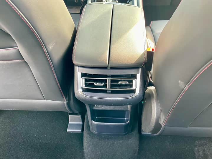 Фото 12 - Changan CS75 Plus