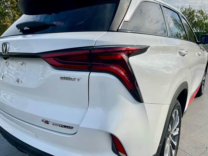 Фото 20 - Changan CS75 Plus