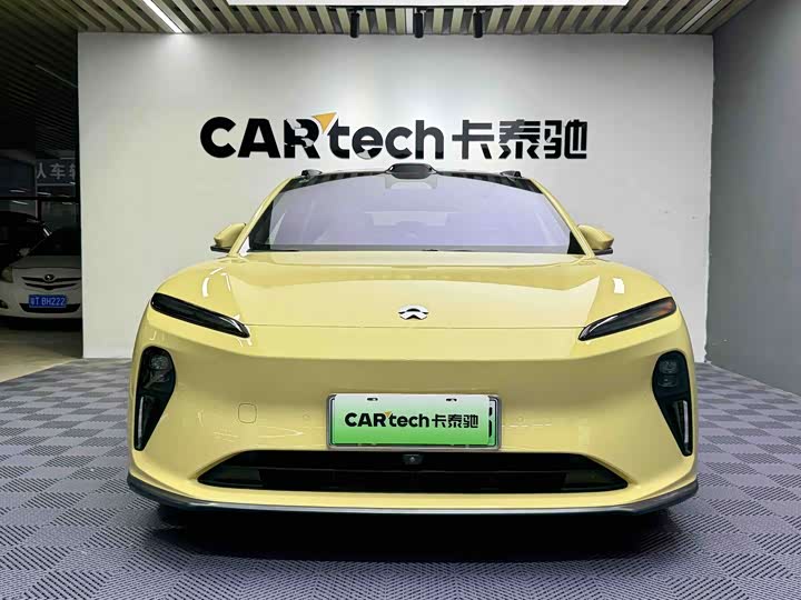 Фото 1 - Nio ET5