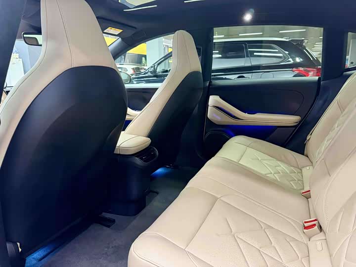 Фото 3 - Nio ET5