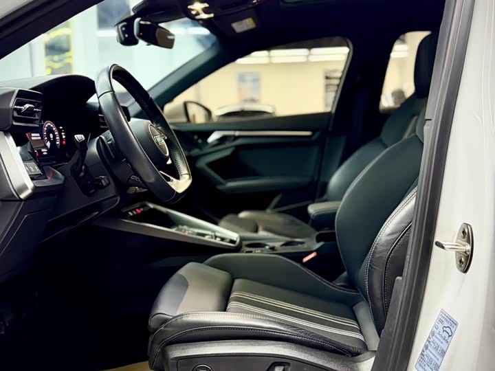 Фото 10 - Audi A3