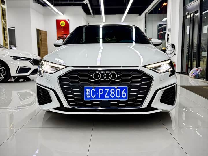 Фото 2 - Audi A3