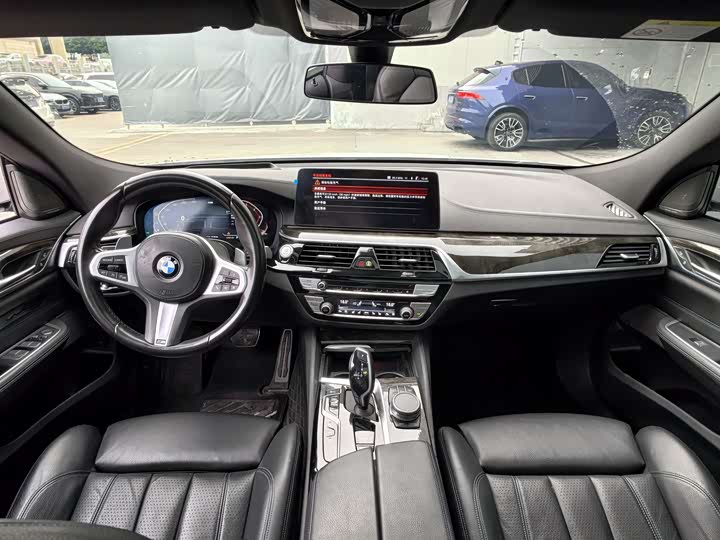 Фото 13 - BMW 6 Series GT