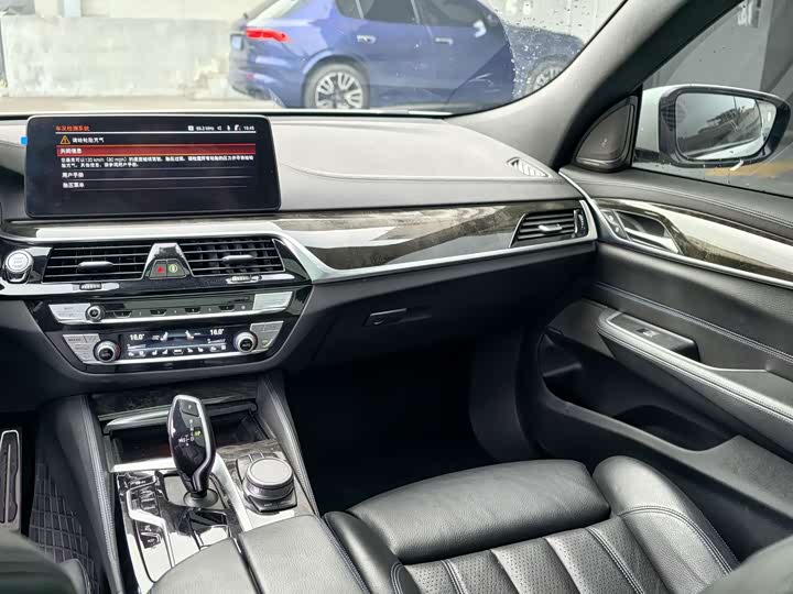 Фото 17 - BMW 6 Series GT