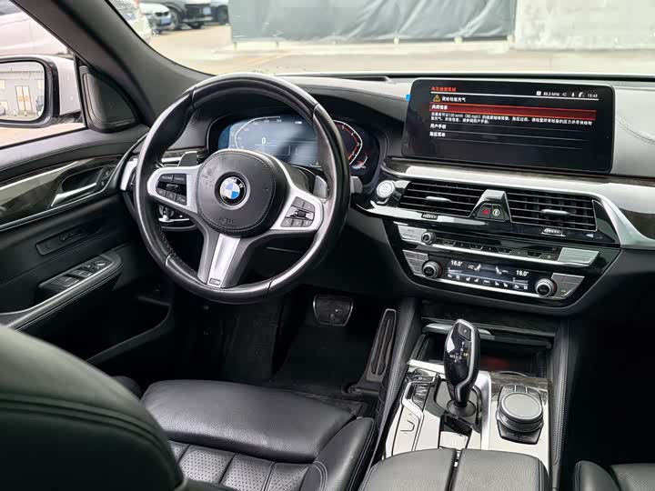 Фото 27 - BMW 6 Series GT