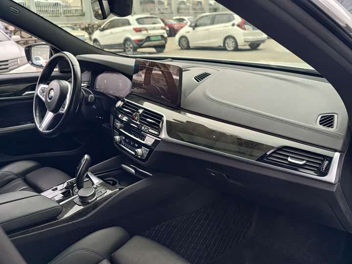 Фото 30 - BMW 6 Series GT