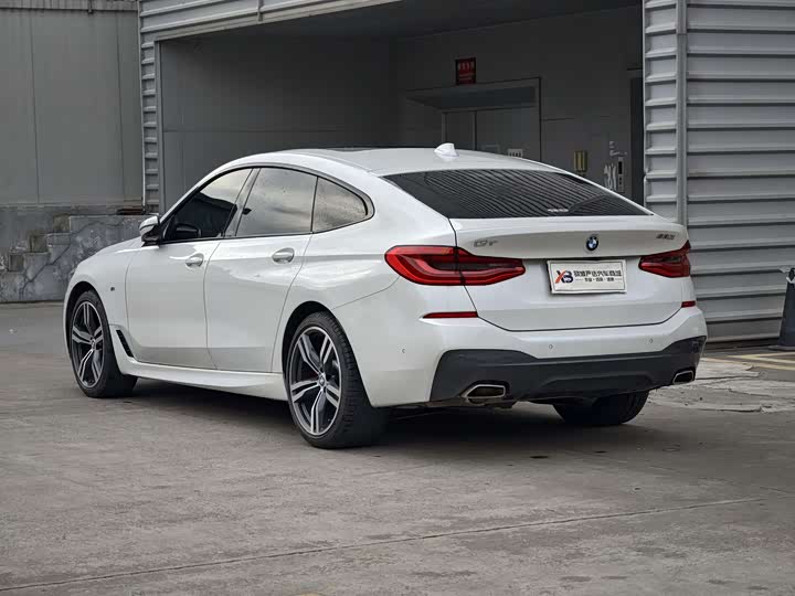 Фото 6 - BMW 6 Series GT