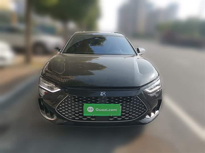 Фото 3 - BYD Han