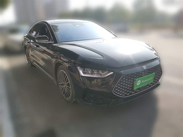 Фото 4 - BYD Han