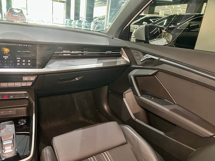 Фото 29 - Audi A3