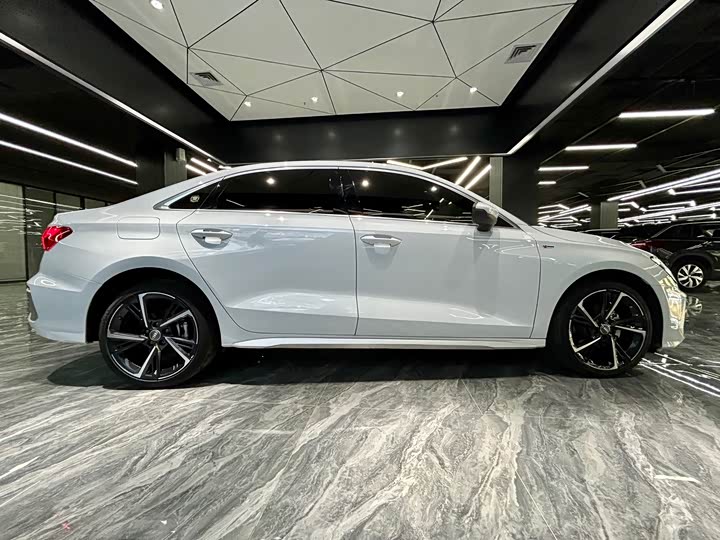 Фото 4 - Audi A3