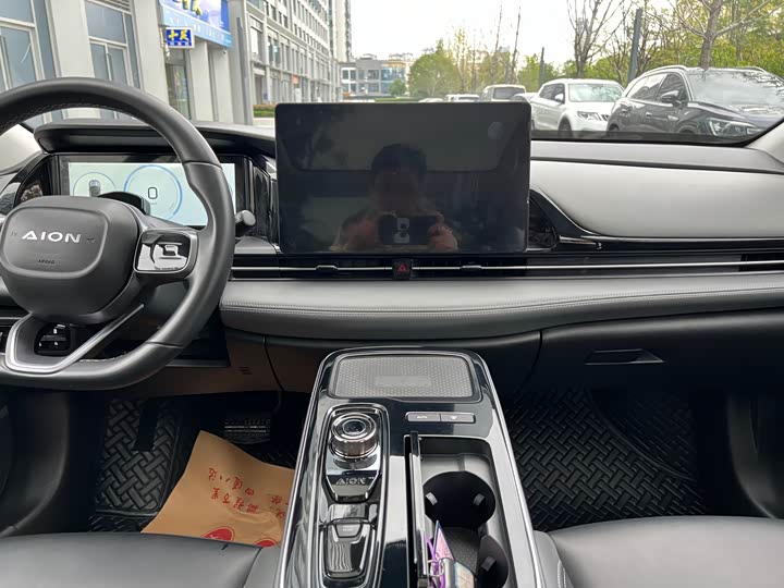 Фото 13 - GAC Aion S Plus