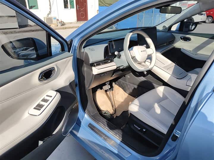 Фото 16 - GAC Aion S Max