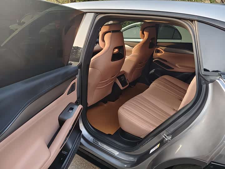 Фото 6 - BYD Song L