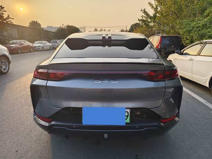 Фото 9 - BYD Song L