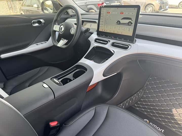 Фото 14 - Smart #1