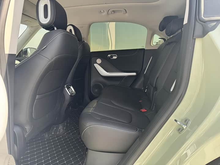 Фото 8 - Smart #1