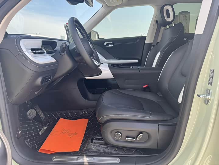 Фото 9 - Smart #1