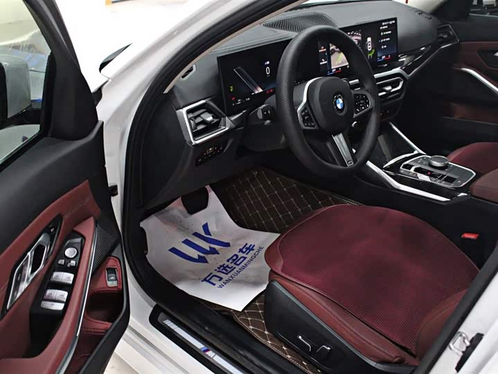 Фото 4 - BMW 3 Series