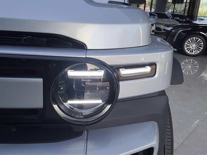 Фото 5 - Chery iCar V23