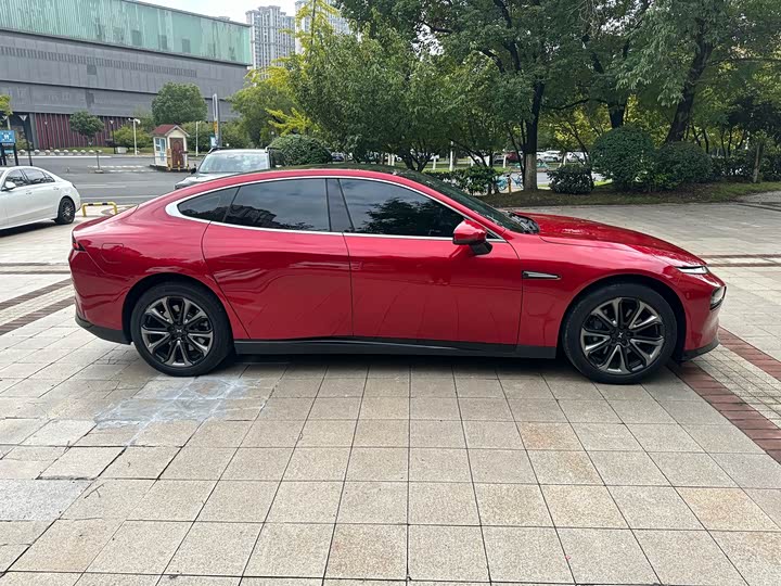 Фото 6 - XPeng P7