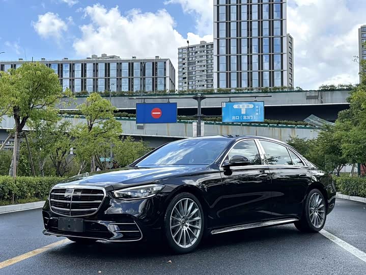 Фото 1 - Mercedes-Benz S-Class