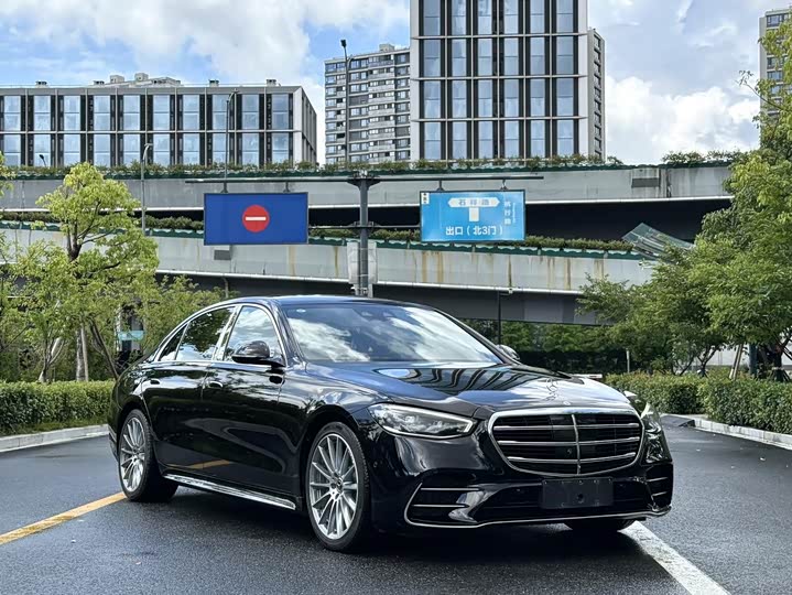 Фото 3 - Mercedes-Benz S-Class