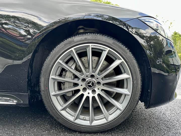 Фото 8 - Mercedes-Benz S-Class