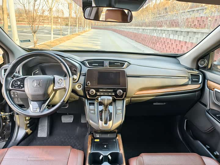 Фото 11 - Honda CR-V