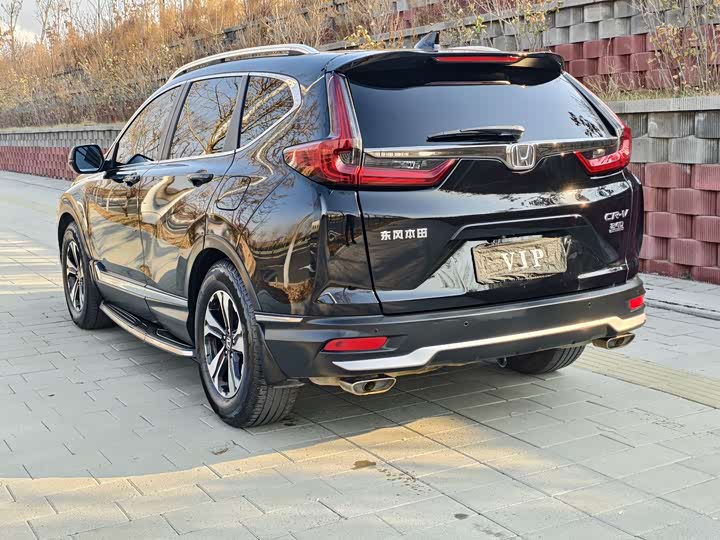 Фото 5 - Honda CR-V