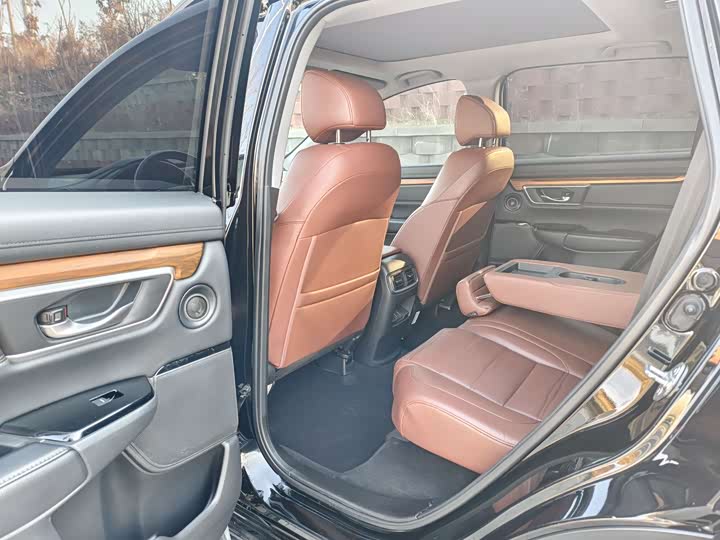 Фото 8 - Honda CR-V