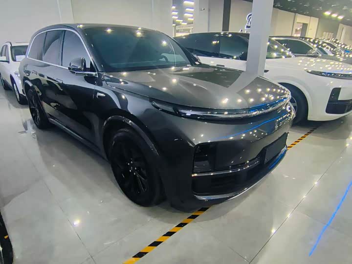 Фото 4 - LiXiang L8