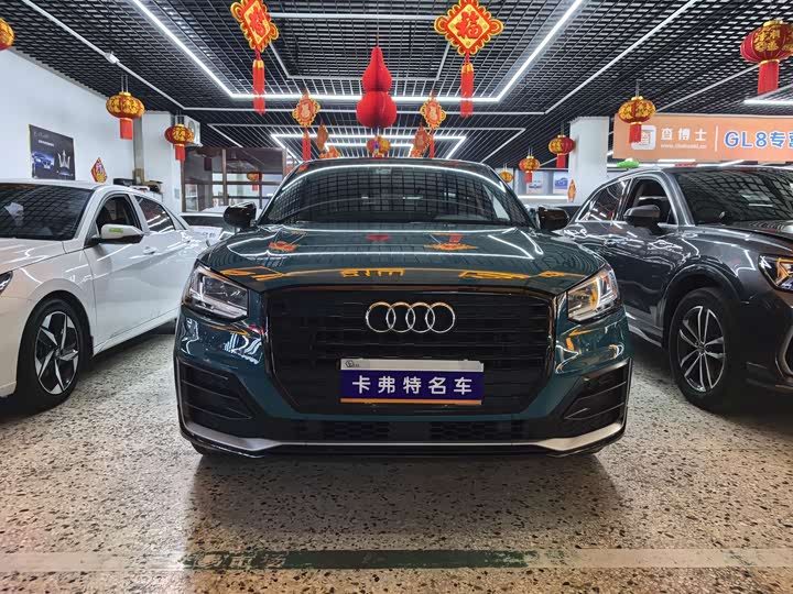 Фото 2 - Audi Q2L