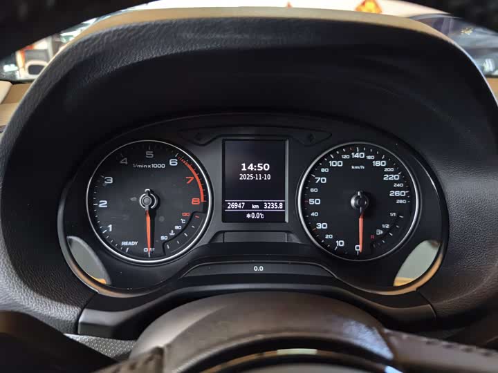 Фото 6 - Audi Q2L