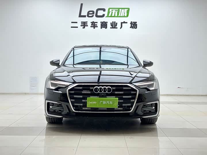 Фото 2 - Audi A6L