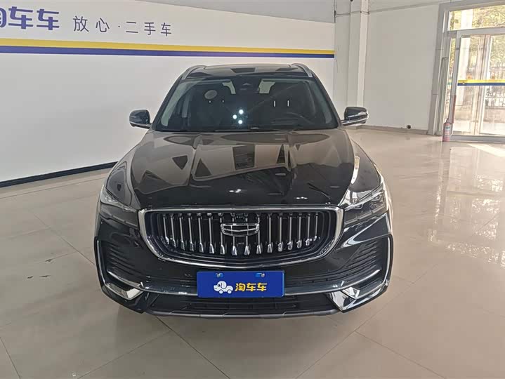 Фото 2 - Geely Monjaro