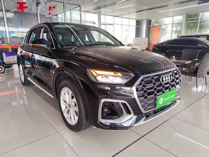 Фото 4 - Audi Q5L