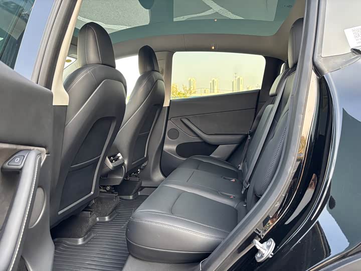 Фото 8 - Tesla Model Y